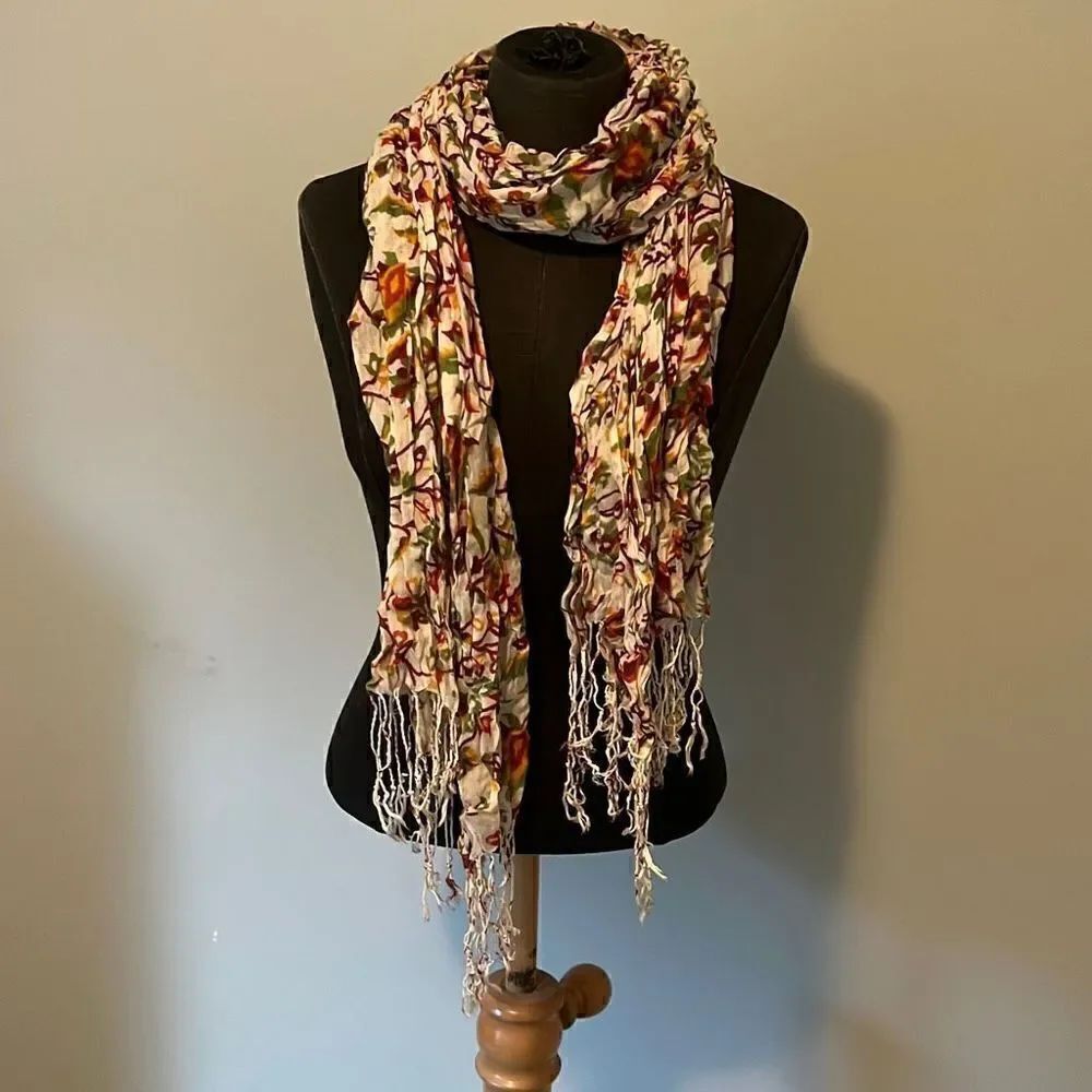 Women's Floral Tasseled Lightweight Scarf Multicolor